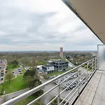 Stunning Views Over With Garage * Oostende