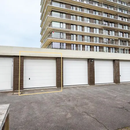 Apartment Stunning Views Over With Garage *