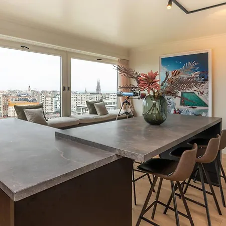 Apartment Stunning Views Over With Garage *
